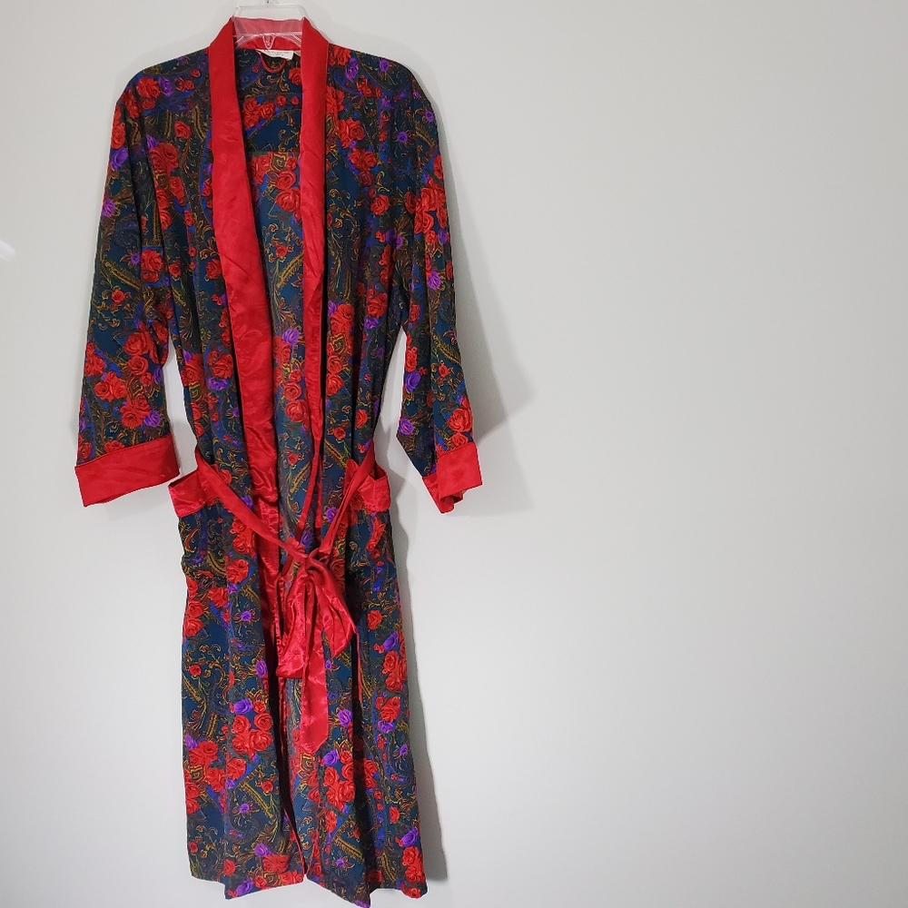 Victoria's Secret long Red/Green  Floral Robe